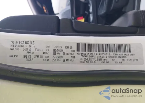 2015 Jeep Grand Cherokee High Altitude z USA, uszkodzony, nr VIN 1C4RJFCG7FC154955